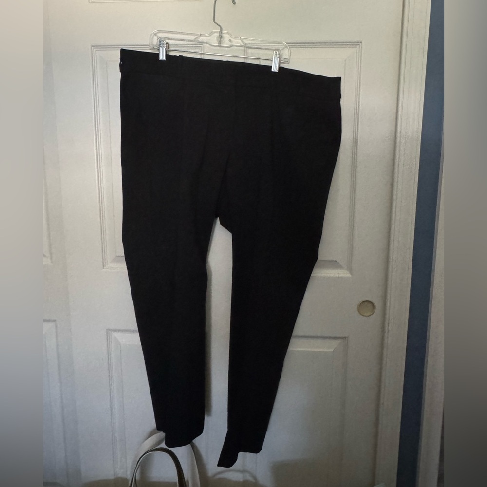 Lane Bryant Allie Black pant size 24 short